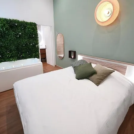 Wild & Cour Privee Au Coeur De Apartment Montpellier